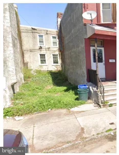 Philadelphia, PA 19132,2123 W SOMERSET ST