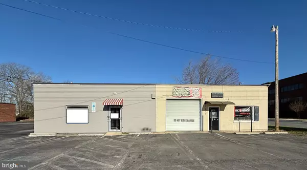 3273 OLD WASHINGTON RD #A&B, Waldorf, MD 20602