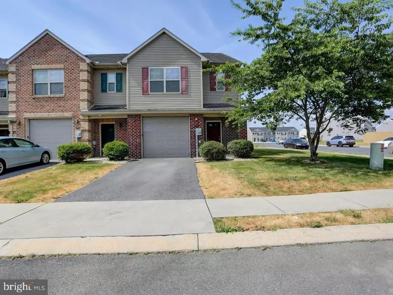 217 MERIWEATHER DR, Chambersburg, PA 17202