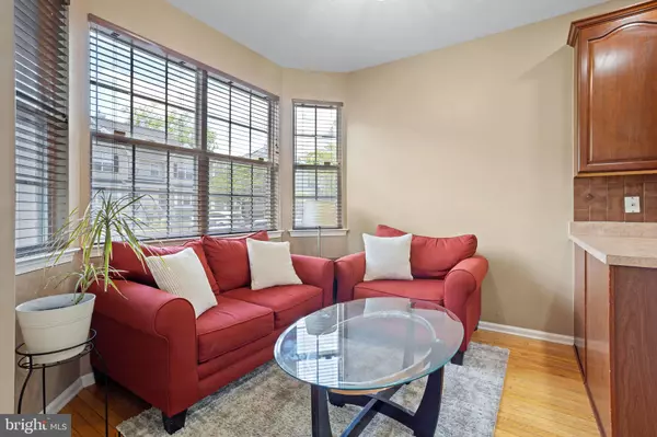 Dayton, NJ 08810,1205 BLOSSOM CIR