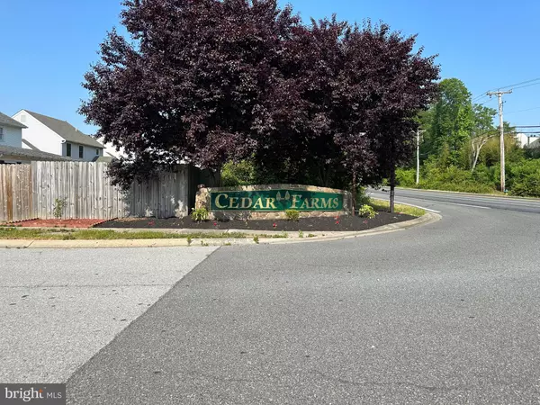 Newark, DE 19702,27 CEDAR FARMS DR