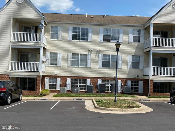 200 DOVER PL #14, Stafford, VA 22556