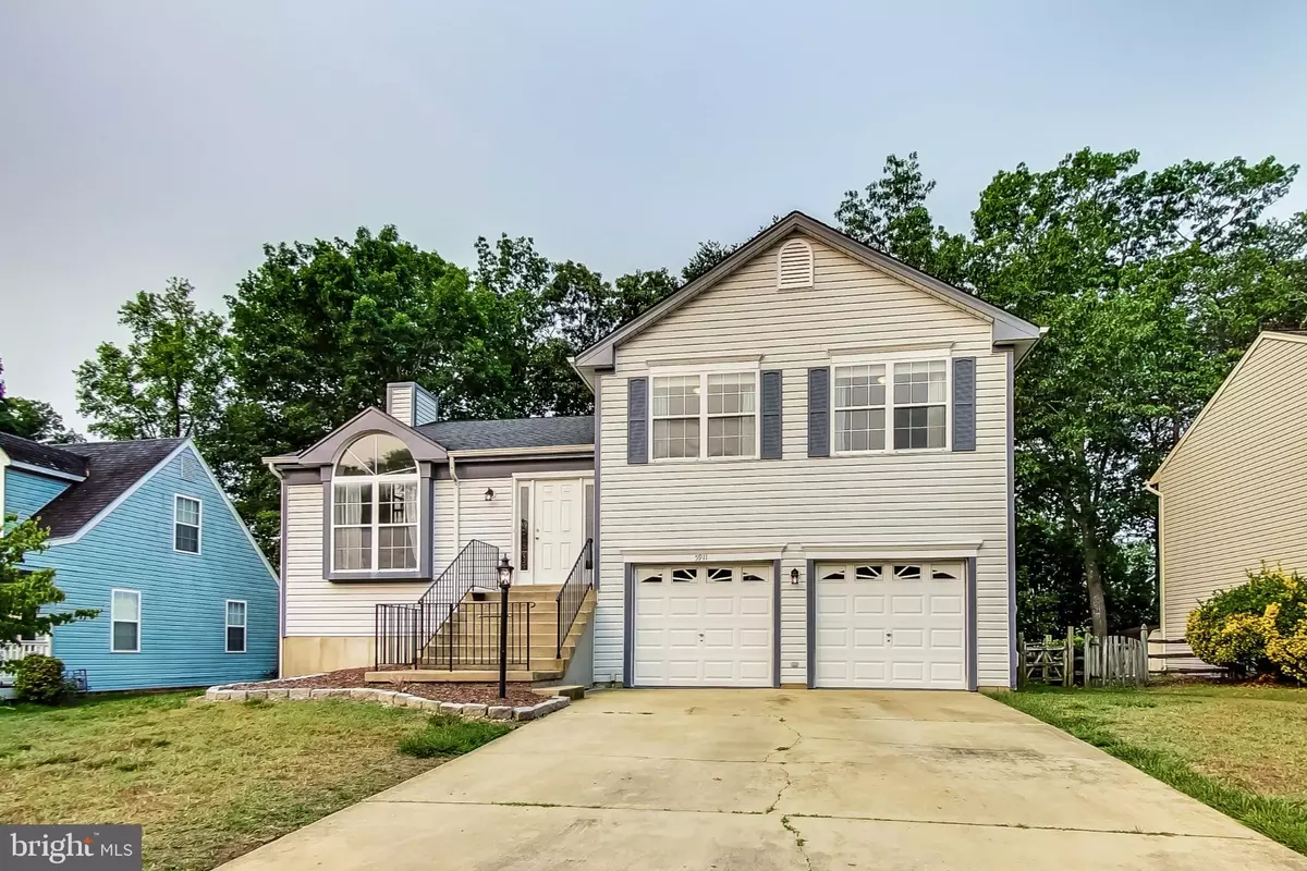 Waldorf, MD 20603,5911 WALLEYE CT