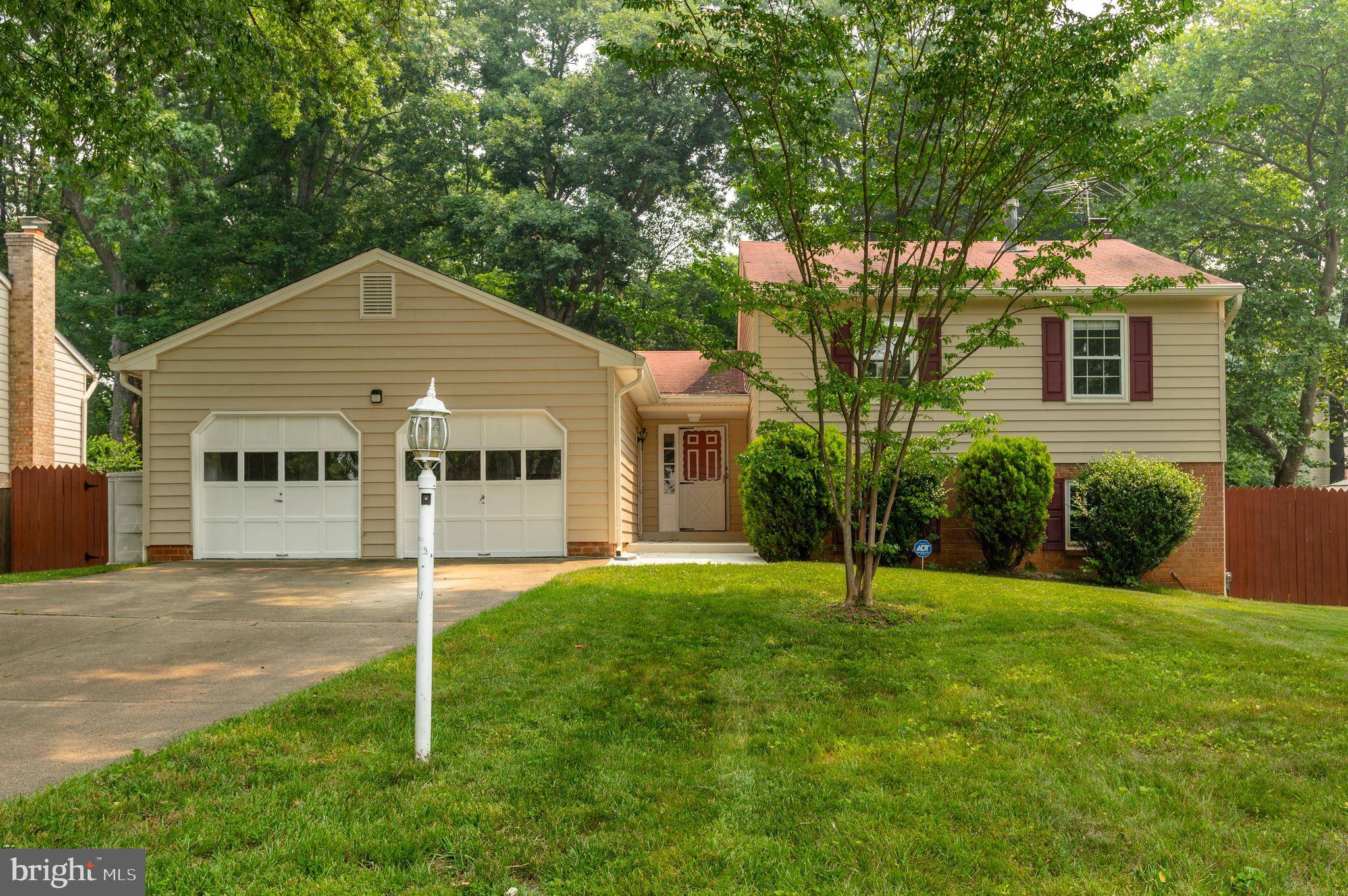 4201 NUTWOOD WAY, Fairfax, VA 22032