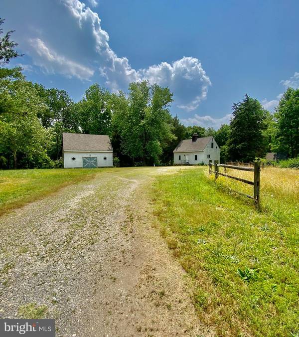 47 ENGLAND RUN LN, Fredericksburg, VA 22406