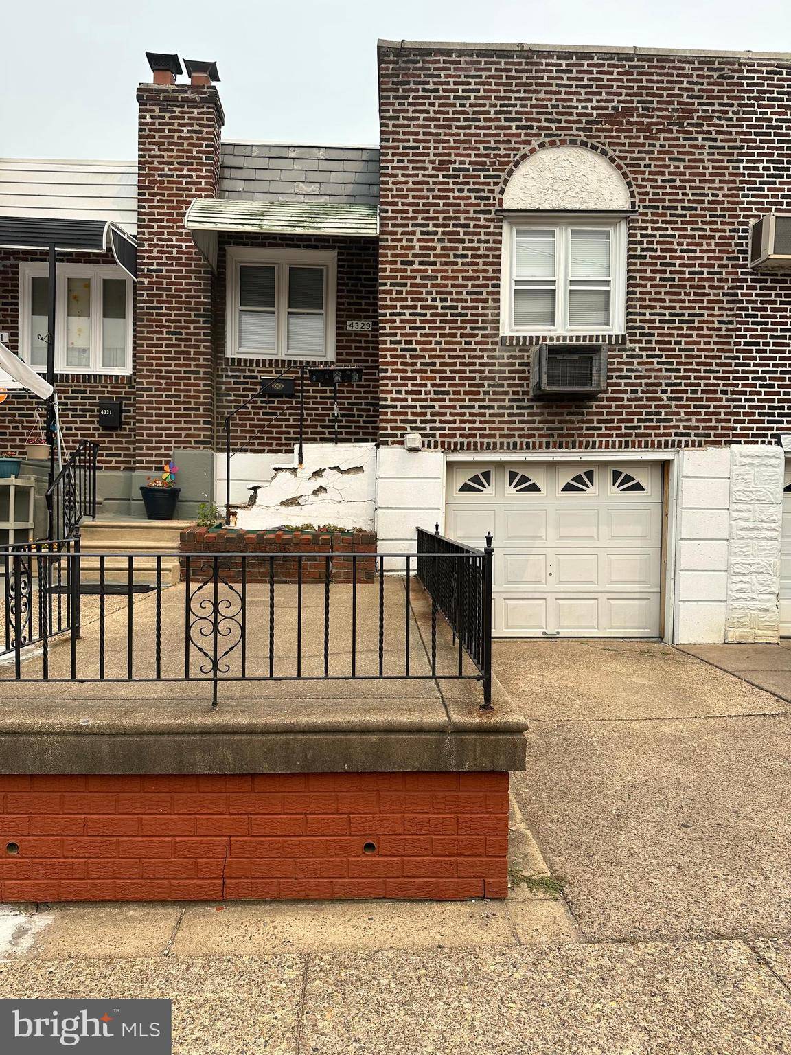 Philadelphia, PA 19124,4329 HOWLAND ST