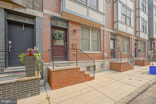 1717 MANTON ST, Philadelphia, PA 19146