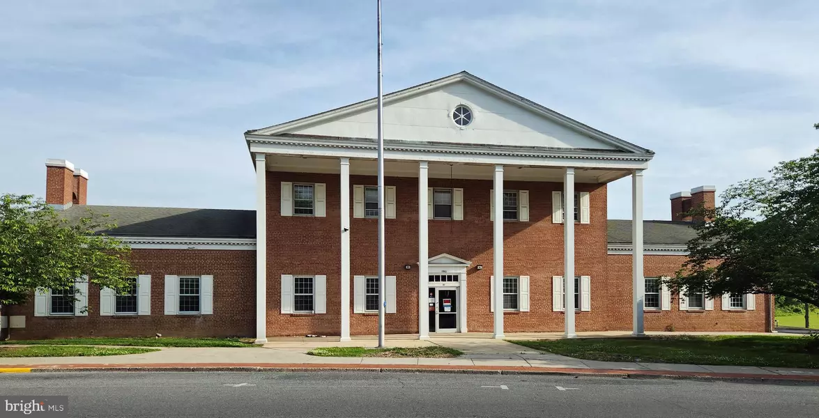 55 W. LOOCKERMAN PLZ, Dover, DE 19901