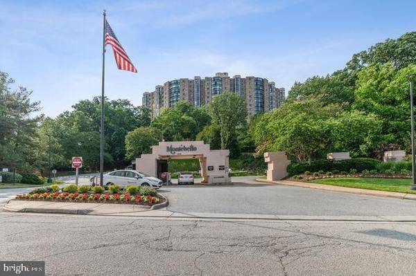 5903 MOUNT EAGLE DR #510, Alexandria, VA 22303