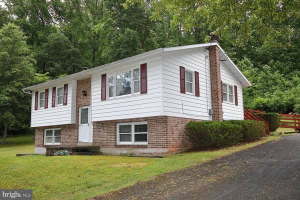 Reinholds, PA 17569,35 BAUMAN CIR