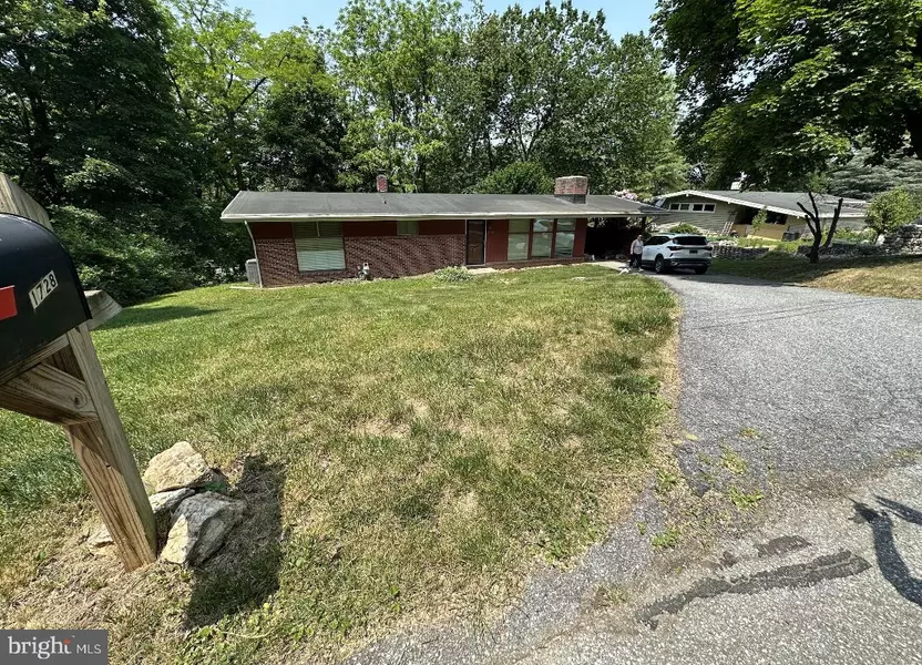 1728 WESTWOOD RD, York, PA 17403