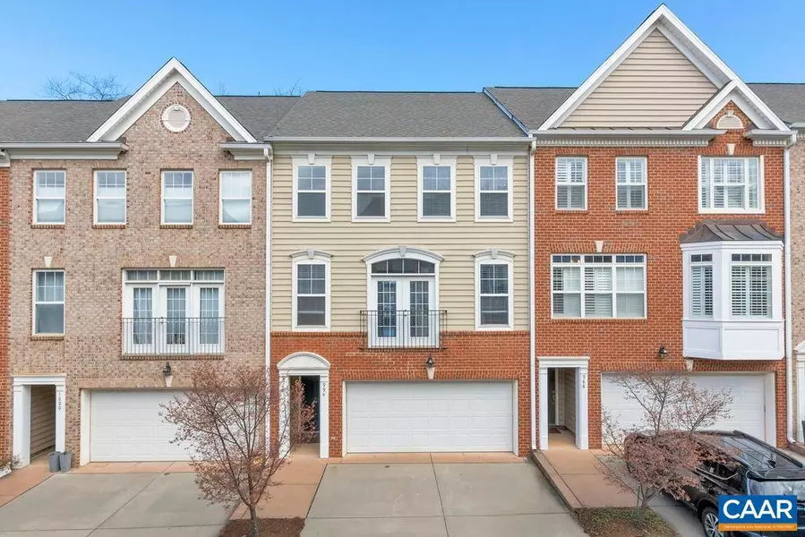 994 GLENWOOD STATION LN, Charlottesville, VA 22901