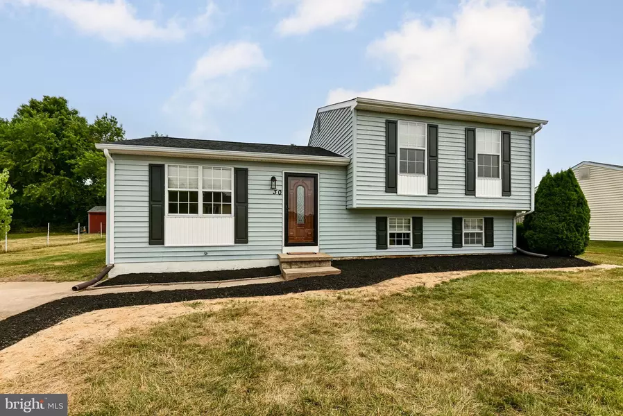 30 HUNTING RIDGE RD, Newark, DE 19702