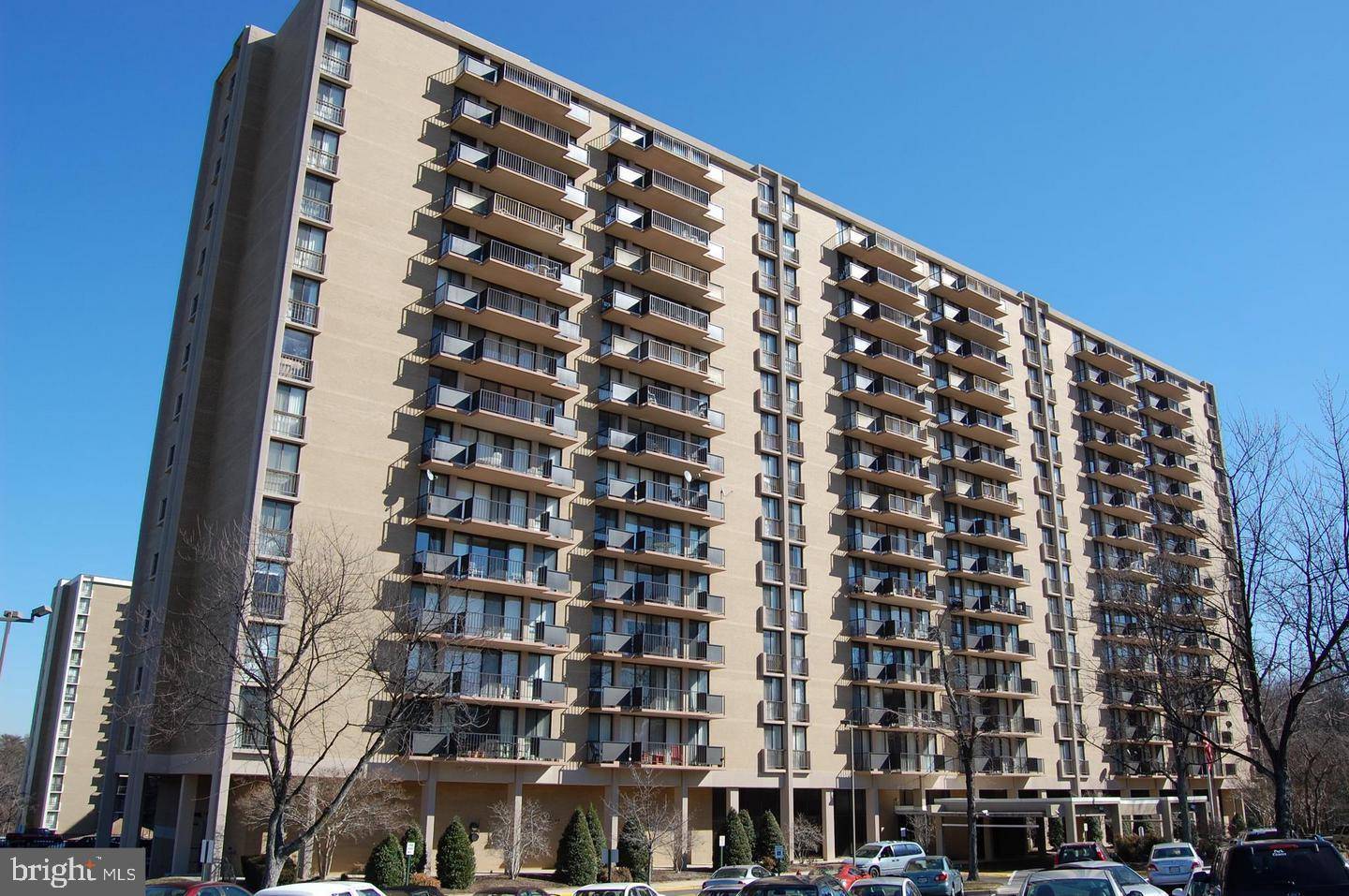 College Park, MD 20740,6100 WESTCHESTER PARK DR #516