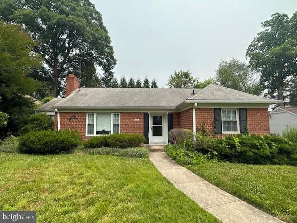 5913 MADAWASKA RD, Bethesda, MD 20816