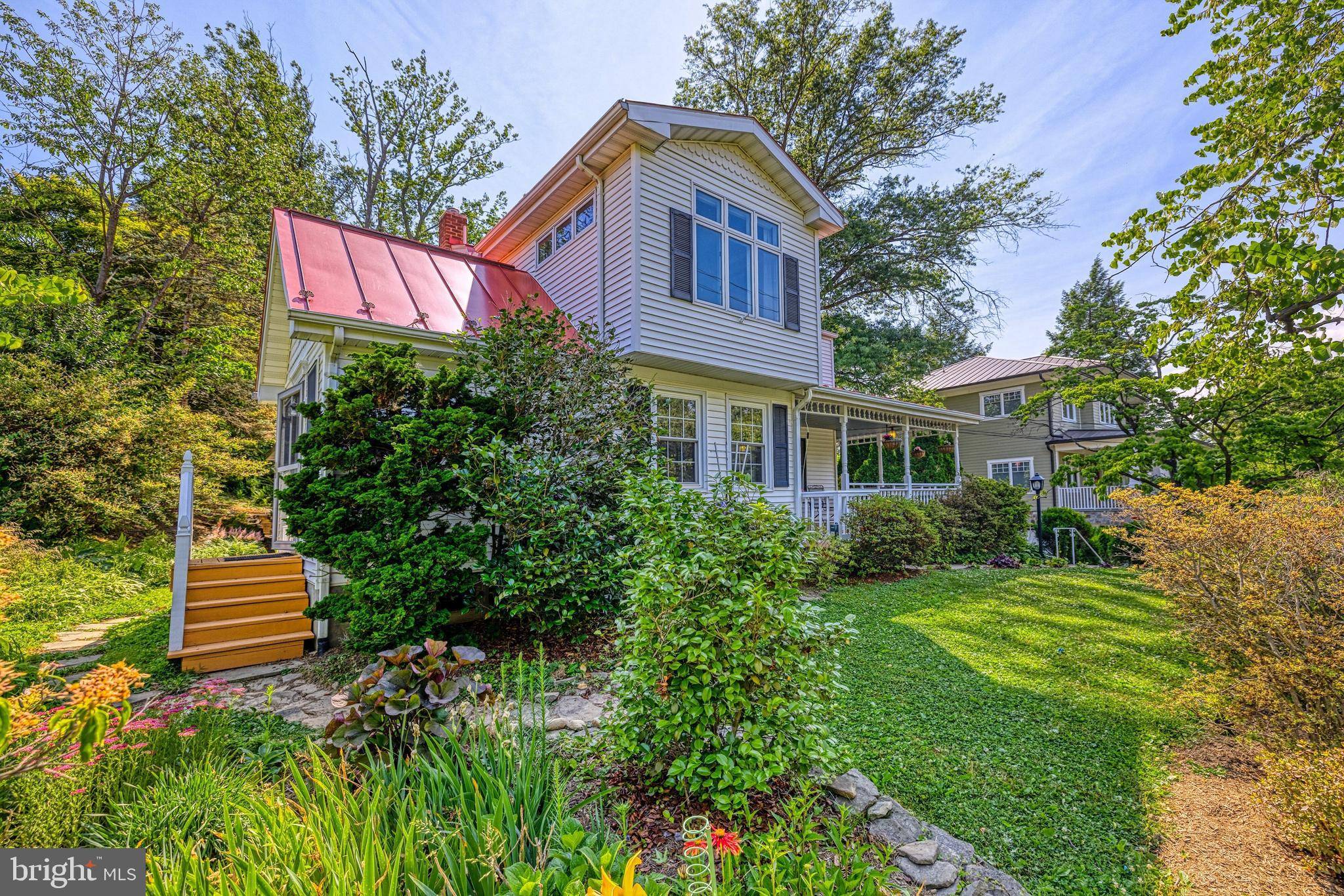 2138 POWHATAN ST,  Falls Church,  VA 22043