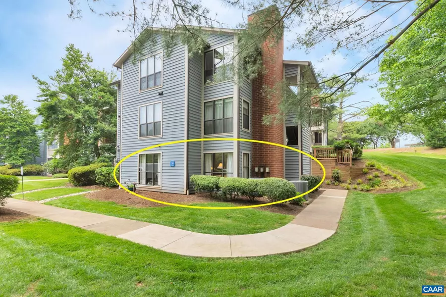 394 S SOUTH PANTOPS DR #394, Charlottesville, VA 22911