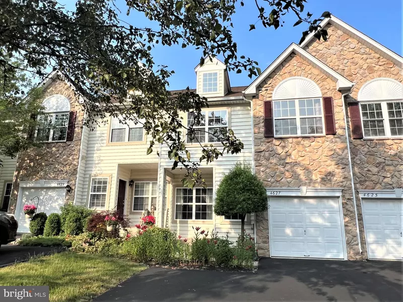 4627 OLD OAK RD, Doylestown, PA 18902