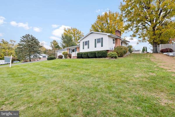 Martinsburg, WV 25405,95 TAMMY LN