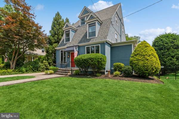 305 WESTMONT AVE, Haddonfield, NJ 08033