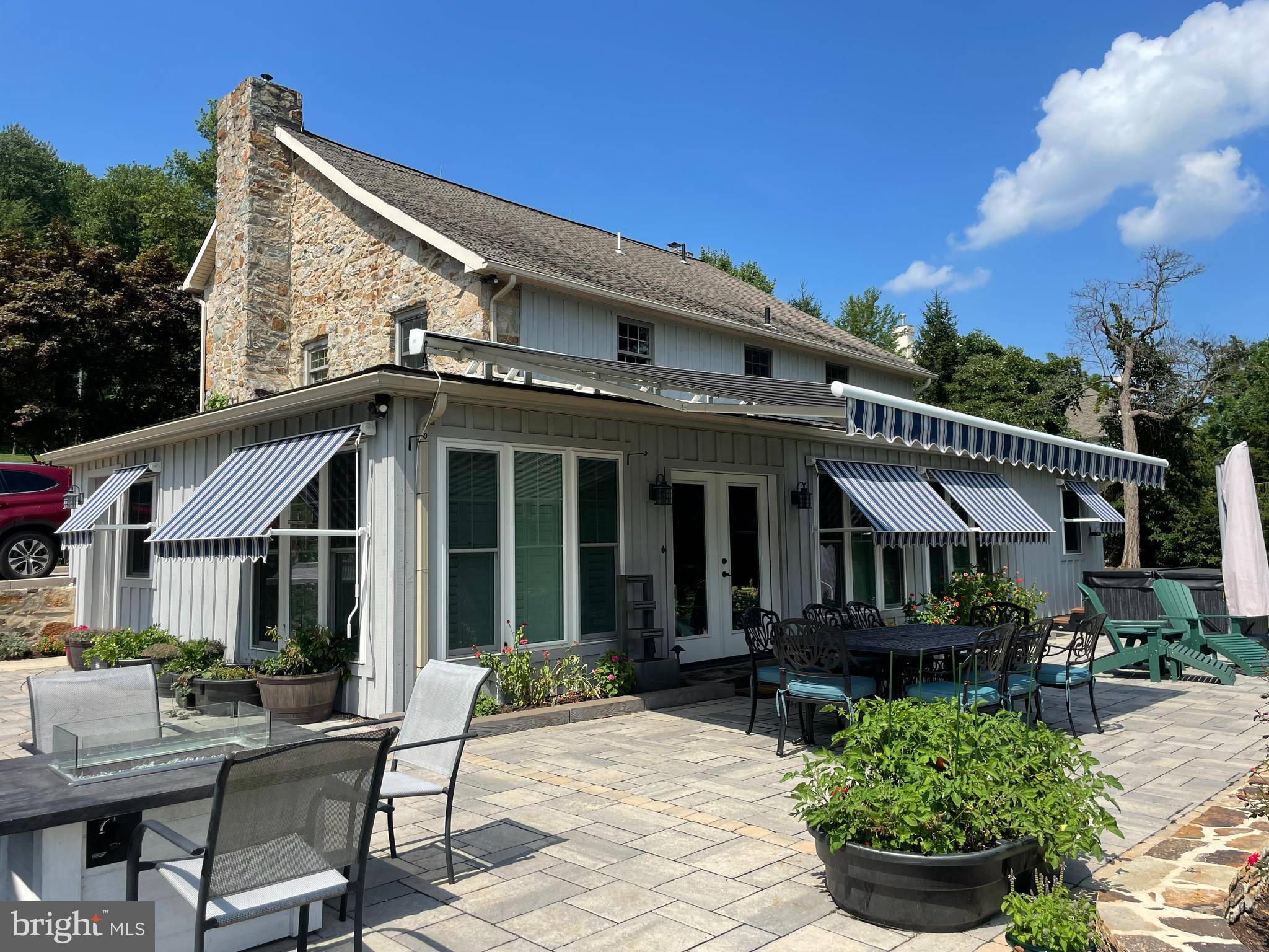 Chester Springs, PA 19425,452 BLACK HORSE RD