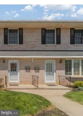 2 CARTER PL, Carlisle, PA 17013