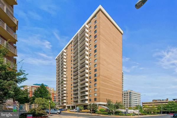 3800 FAIRFAX DR #1204, Arlington, VA 22203