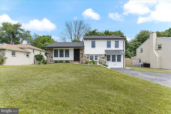 2987 EASTBURN AVE, Broomall, PA 19008