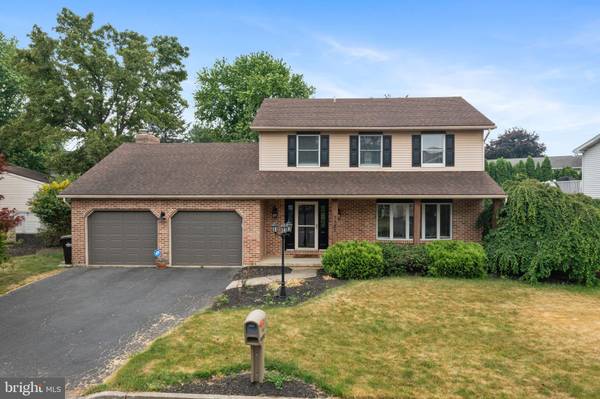 3922 SUNCREST LN, Bethlehem, PA 18020