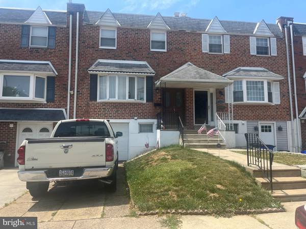 12426 SWEET BRIAR RD, Philadelphia, PA 19154