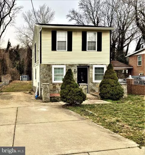 Capitol Heights, MD 20743,308 CEDARLEAF AVE