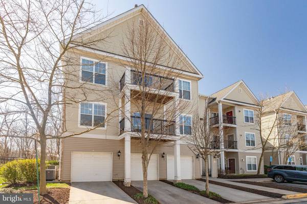 13329-K CONNOR DR, Centreville, VA 20120