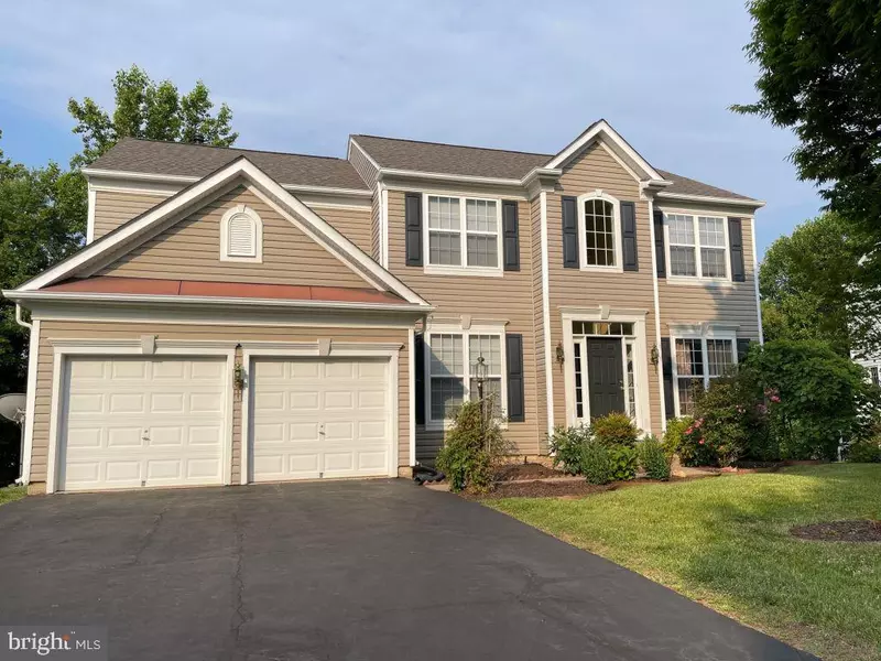 14916 HONEY LOCUST CT, Woodbridge, VA 22193