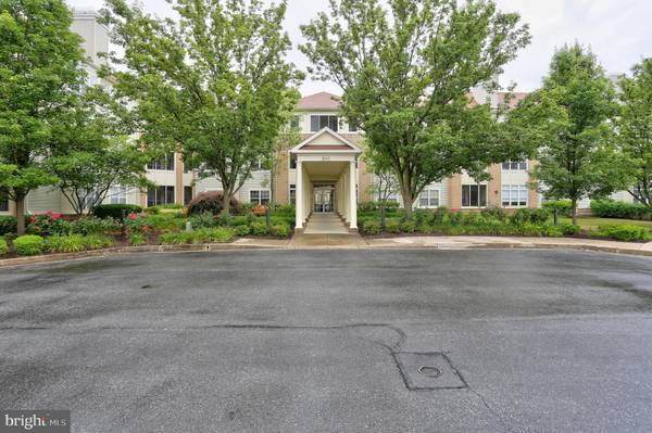 2111 GANTON GRN #E 306, Woodstock, MD 21163