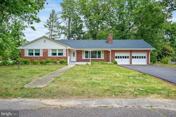 402 W HARRISON AVE, Millville, NJ 08332