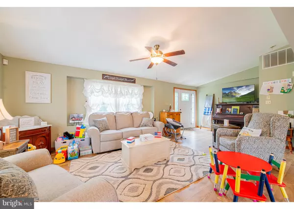 Dorchester, NJ 08316,60 RAILROAD AVE