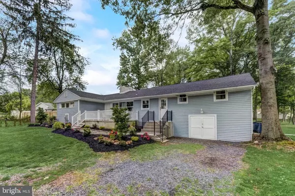 Hamilton, NJ 08690,235 PAXSON AVE