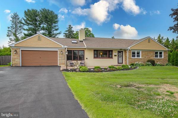 478 PARKWAY E, Broomall, PA 19008