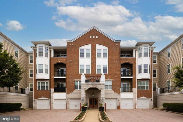 5900 GREAT STAR DR #301, Clarksville, MD 21029