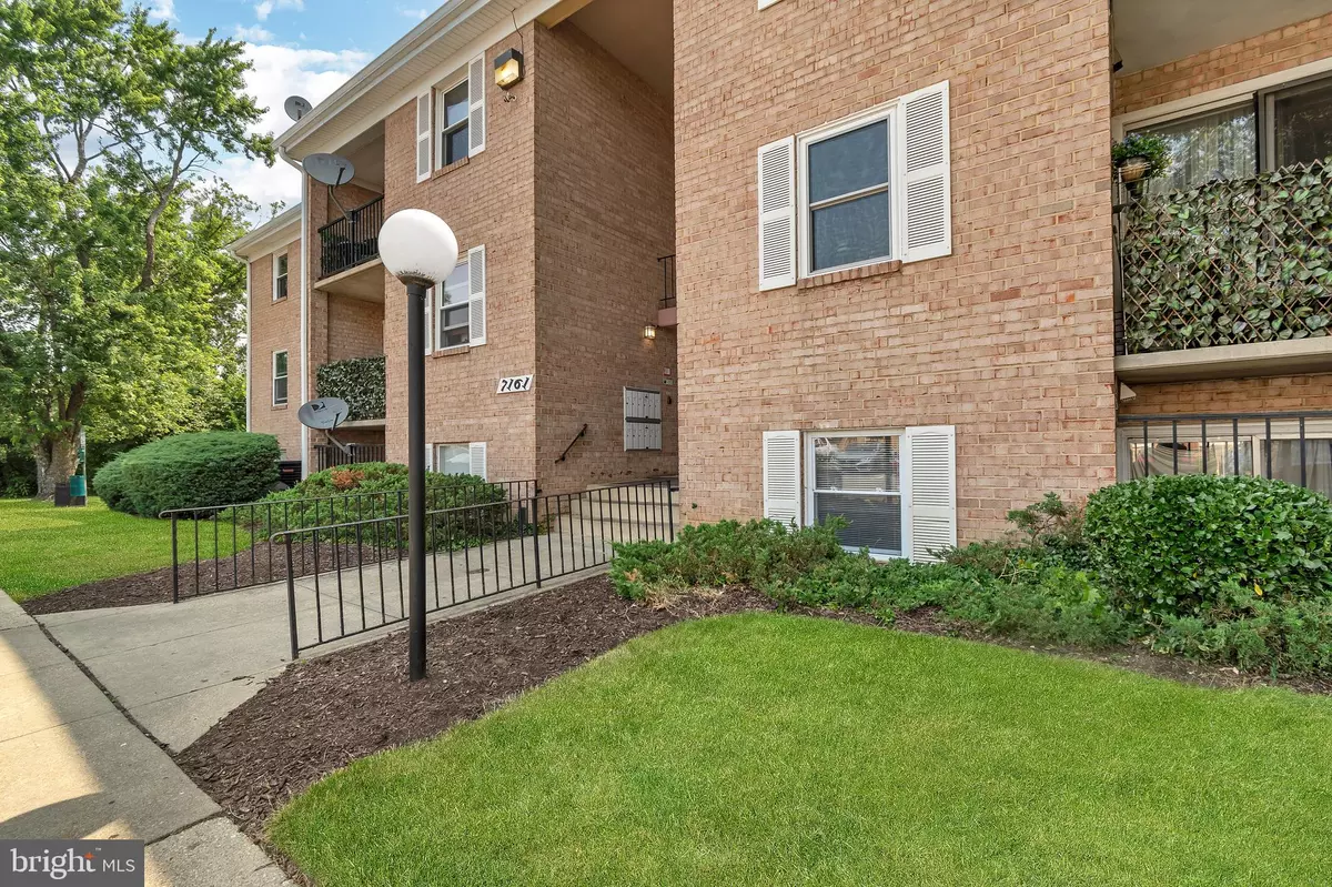 District Heights, MD 20747,7161 CROSS ST #104