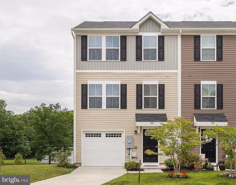 360 SAGE CIR, Winchester, VA 22603