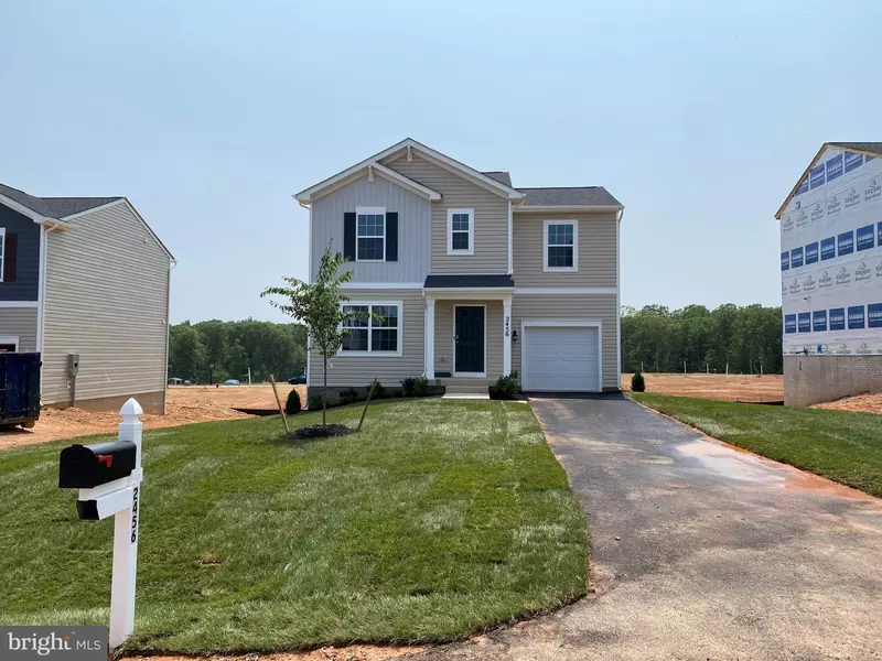 2456 MISTY MEADOW LN, Locust Grove, VA 22508