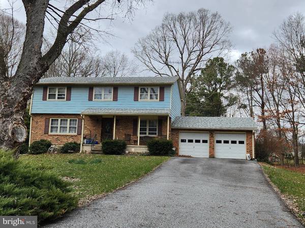 304 MARABOU DR, Newark, DE 19702