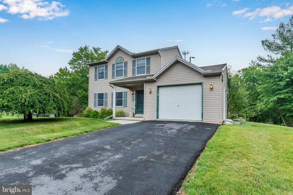 Enola, PA 17025,8 PINE RIDGE CIR