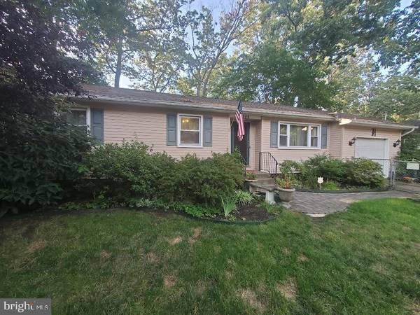 348 WILDROSE ST, Browns Mills, NJ 08015