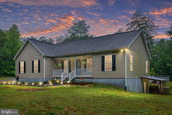 16047 ROUND HILL RD, King George, VA 22485