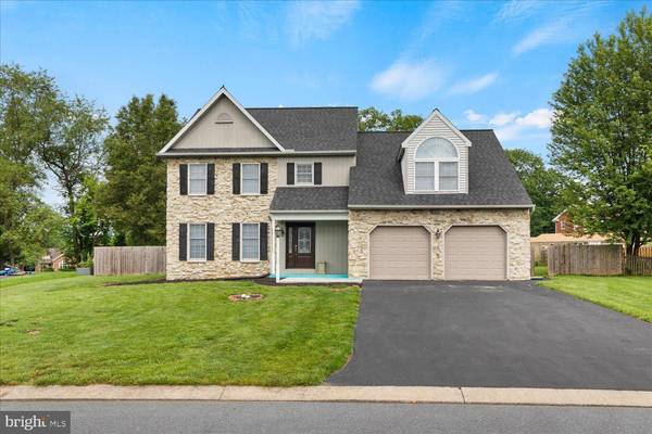 151 STRICKLER RUN DR, Columbia, PA 17512