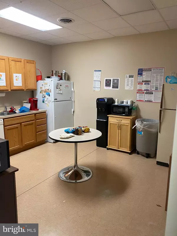 Salisbury, MD 21804,6512 DEER POINTE DR #2B