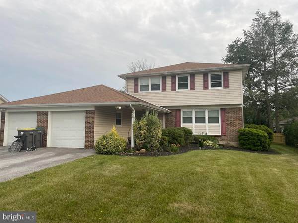 2632 SKYLARK RD, Wilmington, DE 19808