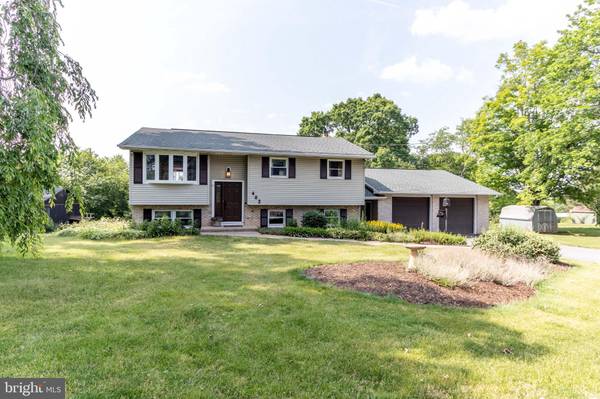 402 BEAVER BROOK DRIVE, Pennsylvania Furnace, PA 16865